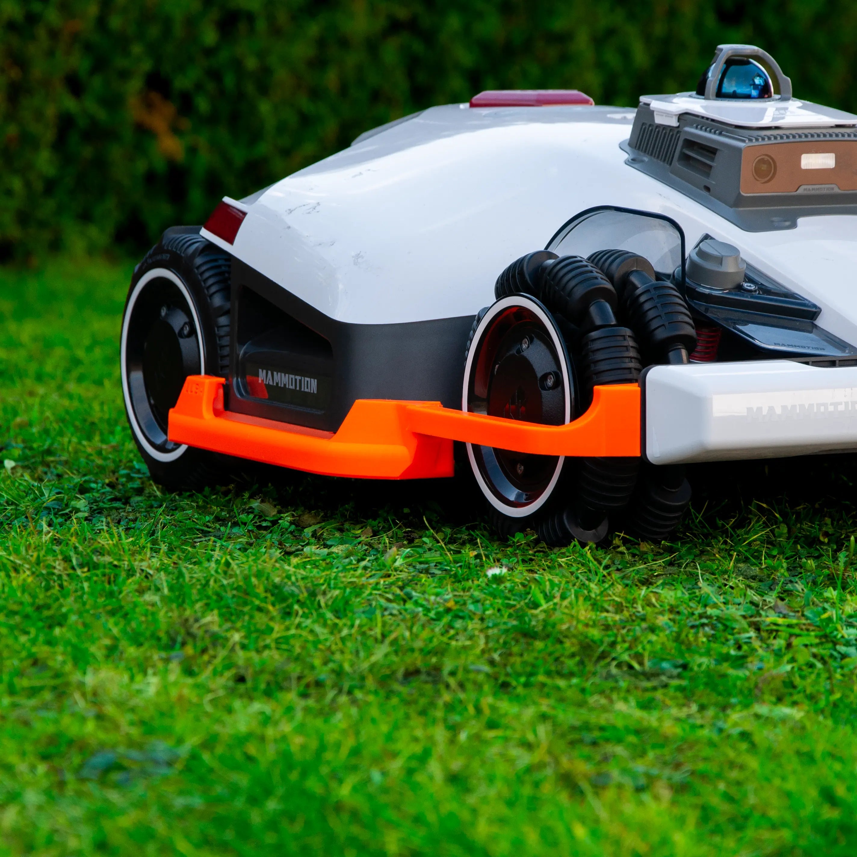 Stranska zaščita za kosilnico Mammotion Luba 3 AWD Exact Designs